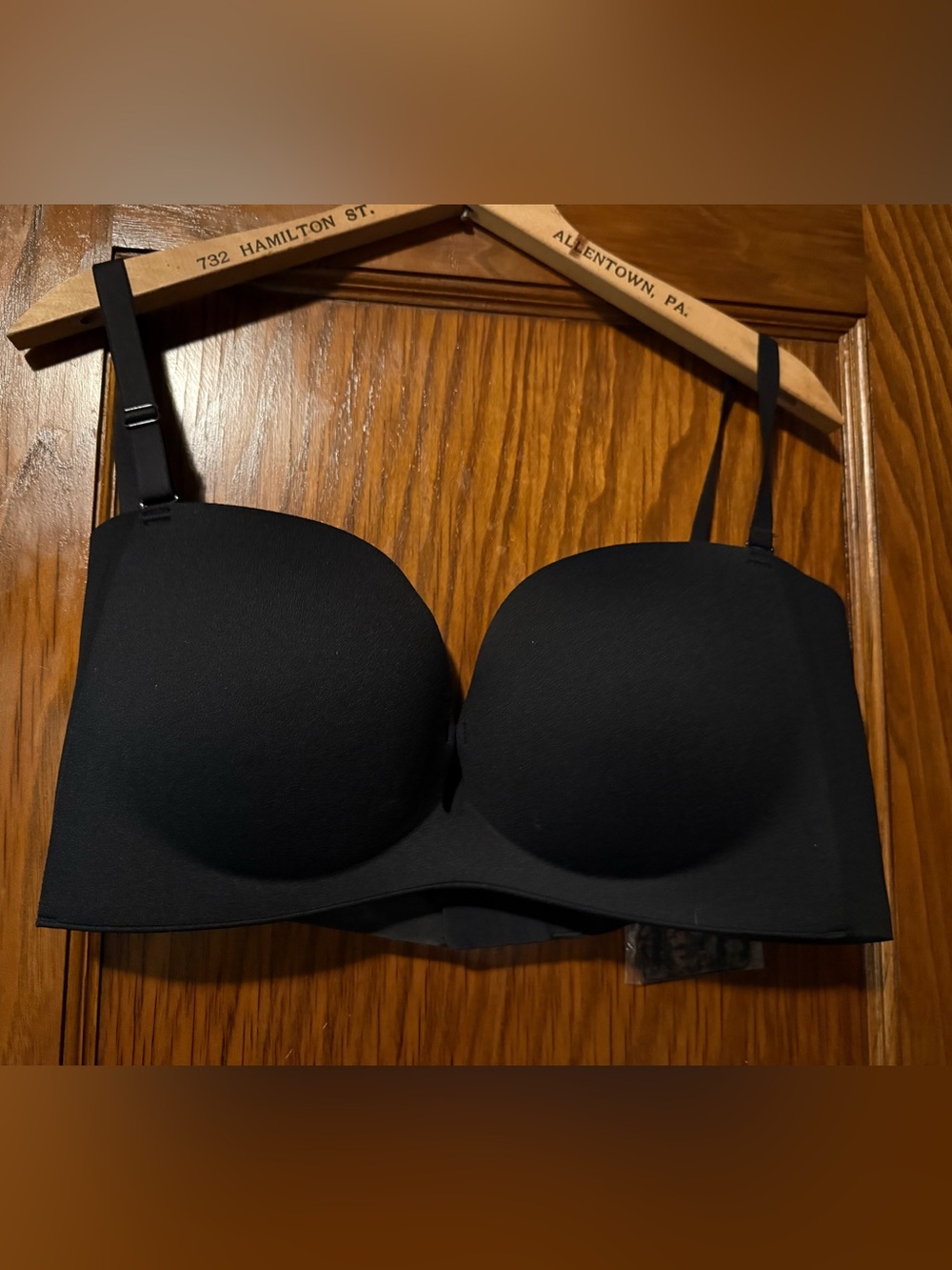 Popilush seamless non slip Strapless Convertible shaping Black Push-Up Bra